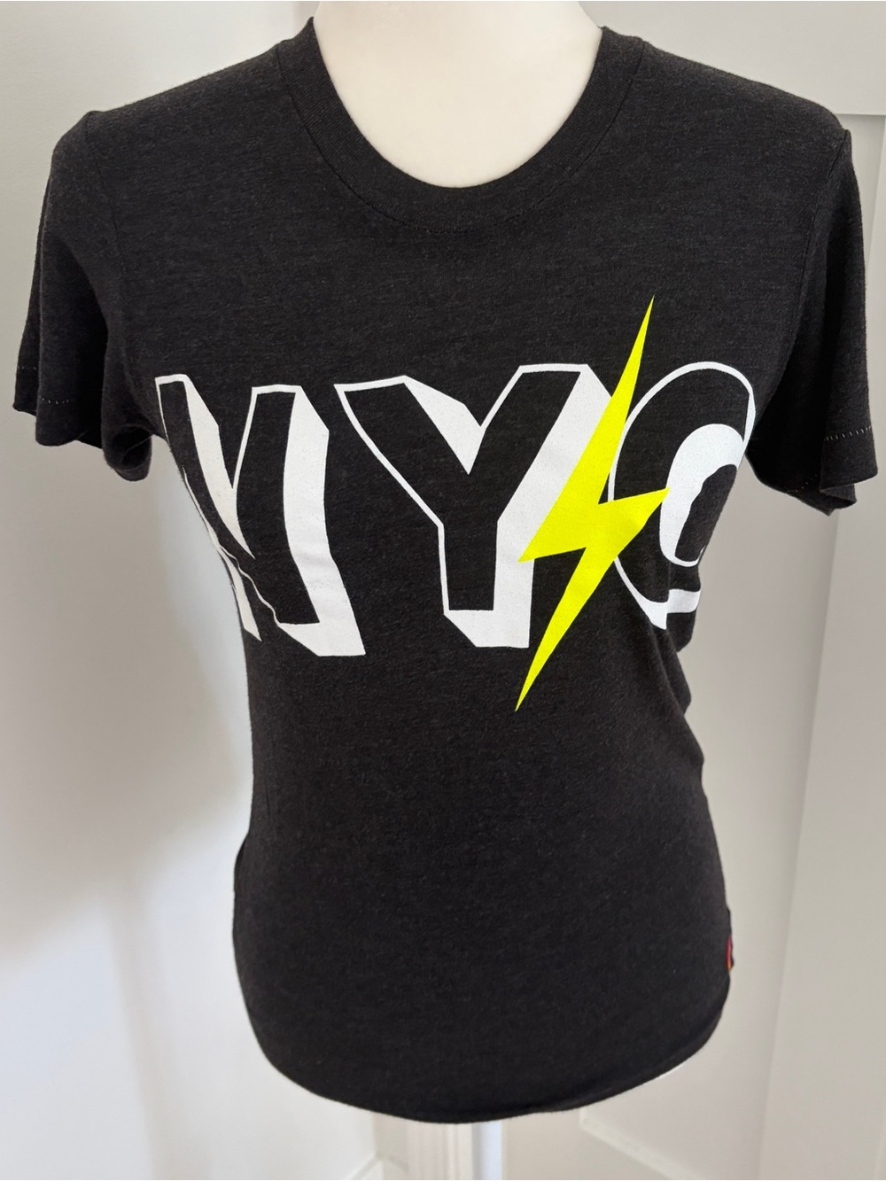 Aviator Nation NYC Governors Ball Graphic T-Shirt Women’s XS Black NWOT*@4